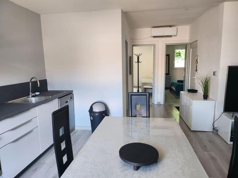 Appartement Sandonato Clermont-lʼHérault エクステリア 写真